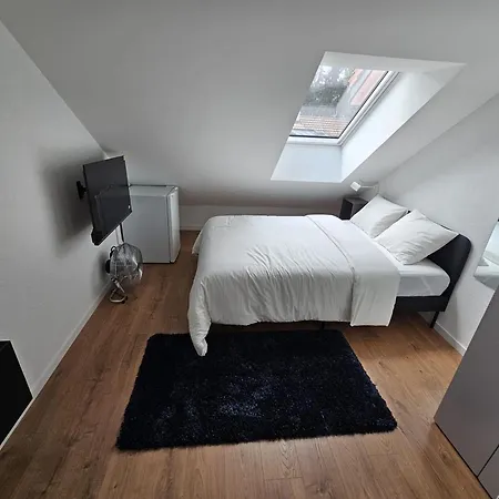 Private & Shared In Szálloda Lausanne