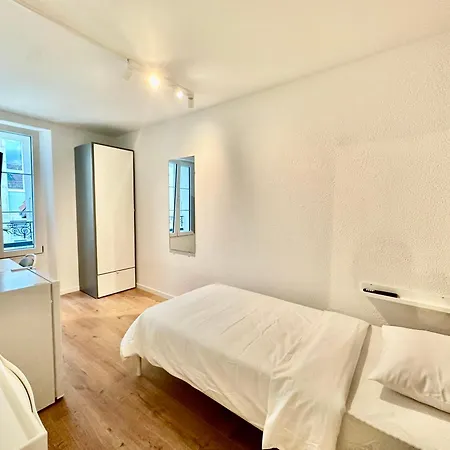 Szálloda Private & Shared In