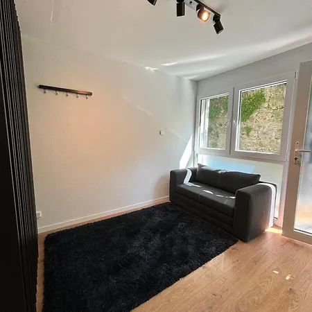 Private & Shared In * Lausanne