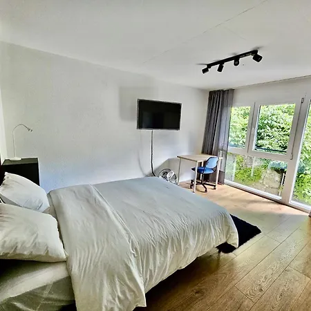 Private & Shared In Lausanne