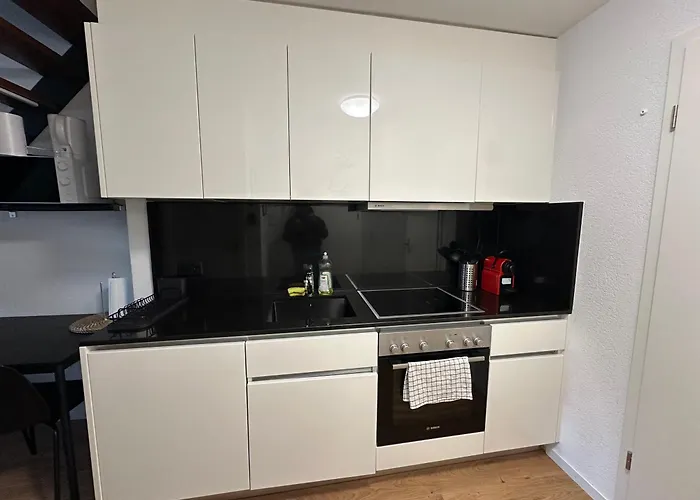 Hotel Private & Shared In Лозана