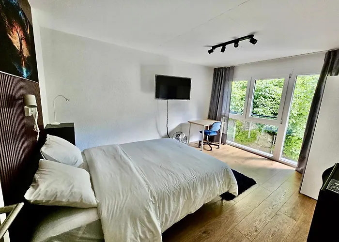 Private & Shared In Lausanne