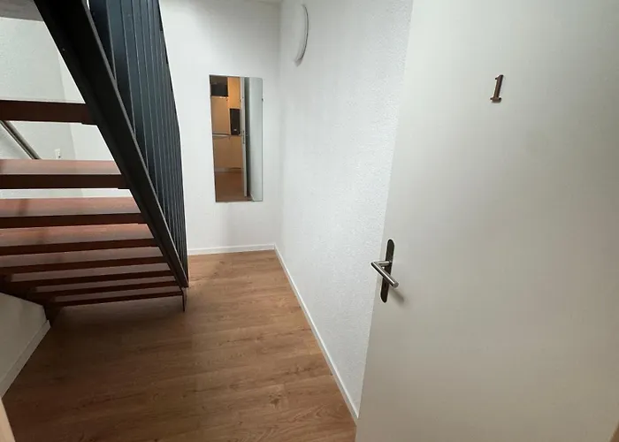 Private & Shared In Hotel Лозана