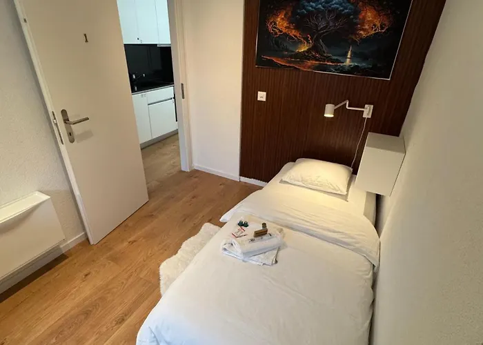 Private & Shared In * Лозана