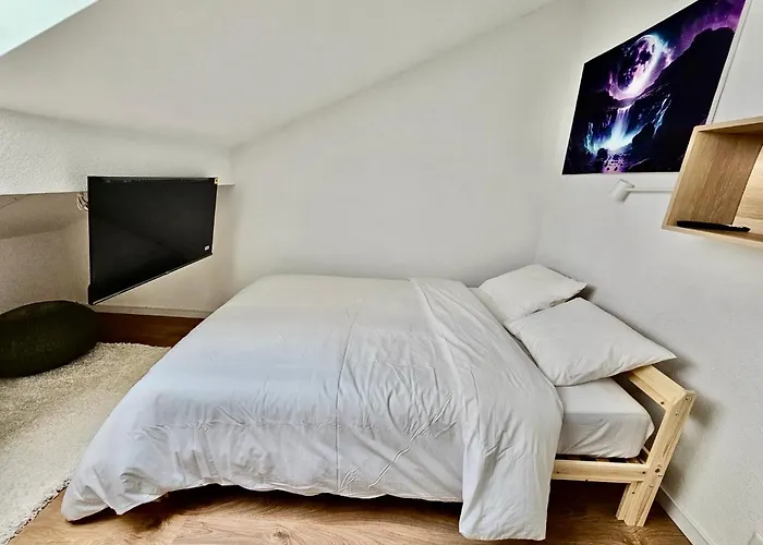 Private & Shared In *