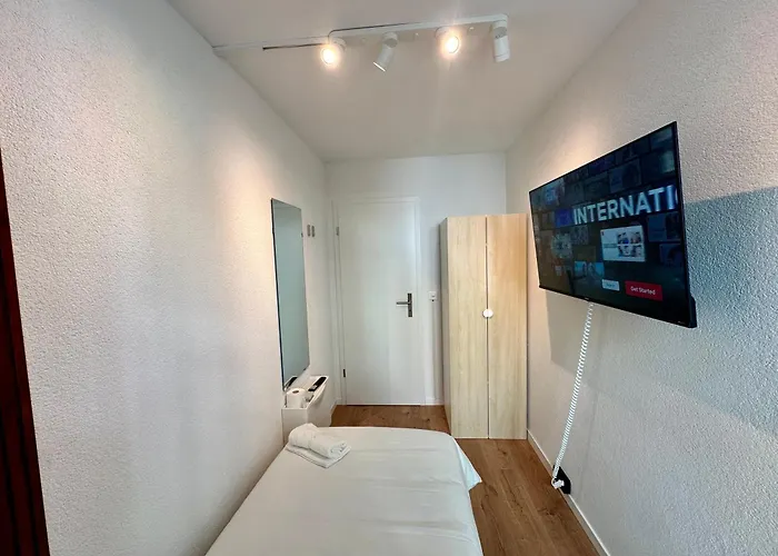 Private & Shared In * Lausanne